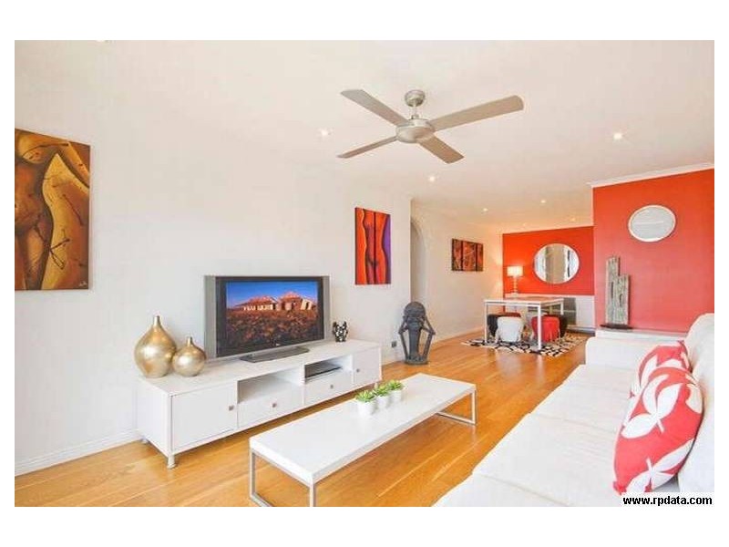 2/20  Stuart Street, Collaroy NSW 2097