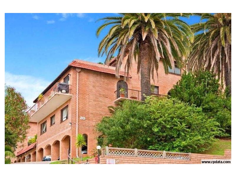 2/20  Stuart Street, Collaroy NSW 2097
