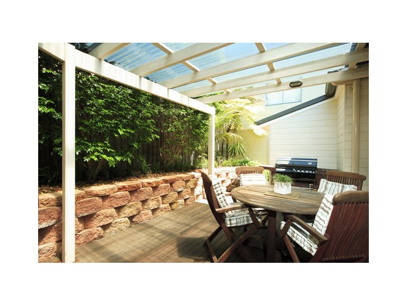 7 Undercliff Road, Freshwater NSW 2096