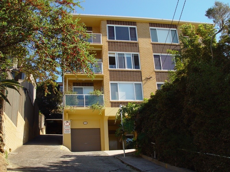 8/38 Beach Street, Curl Curl NSW 2096