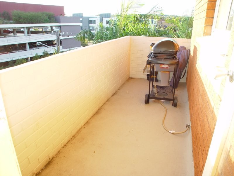 8/7 Clarence Street, Dee Why NSW 2099