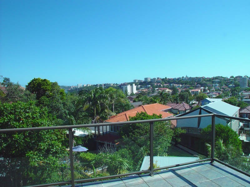 3 Graham Avenue, Freshwater NSW 2096