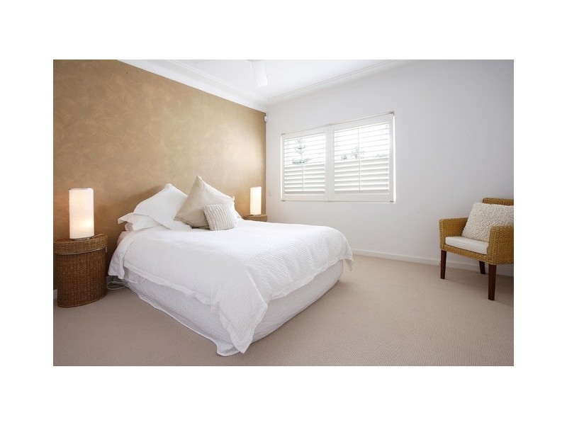 5 Kooloora Avenue, Freshwater NSW 2096