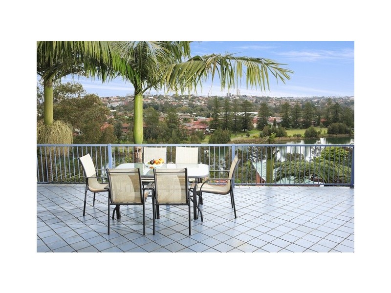 2/112 Queenscliff Road, Queenscliff NSW 2096