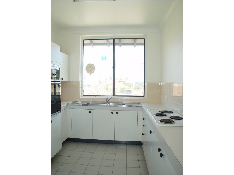 30/10 Goodwin Street, Narrabeen NSW 2101