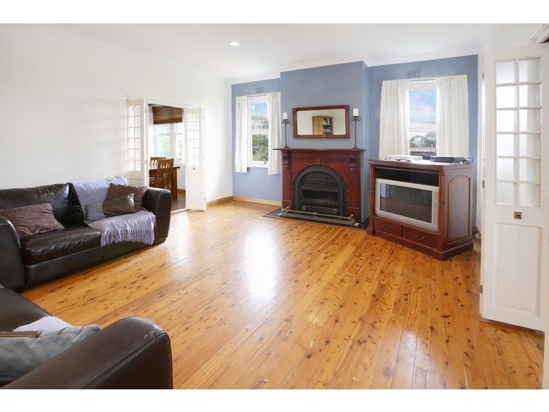 6 Ronald Avenue, Freshwater NSW 2096