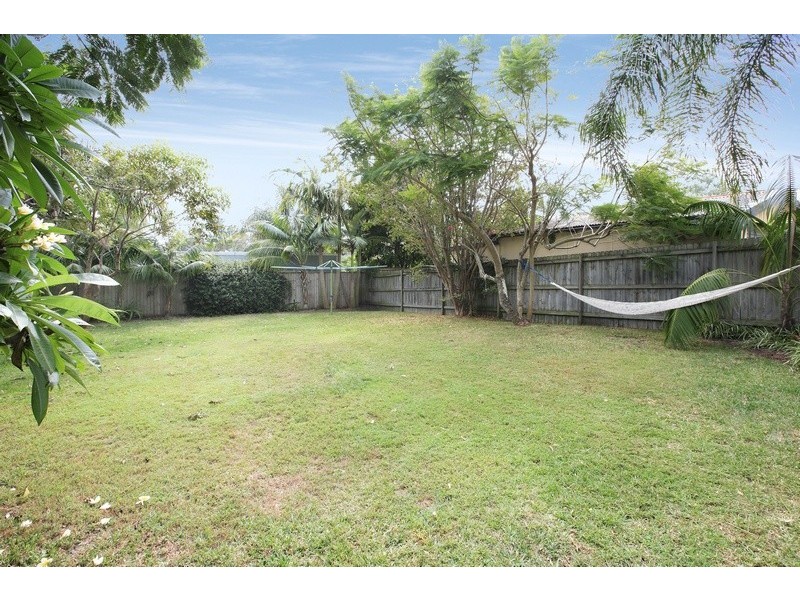 27 Adams Street, Curl Curl NSW 2096