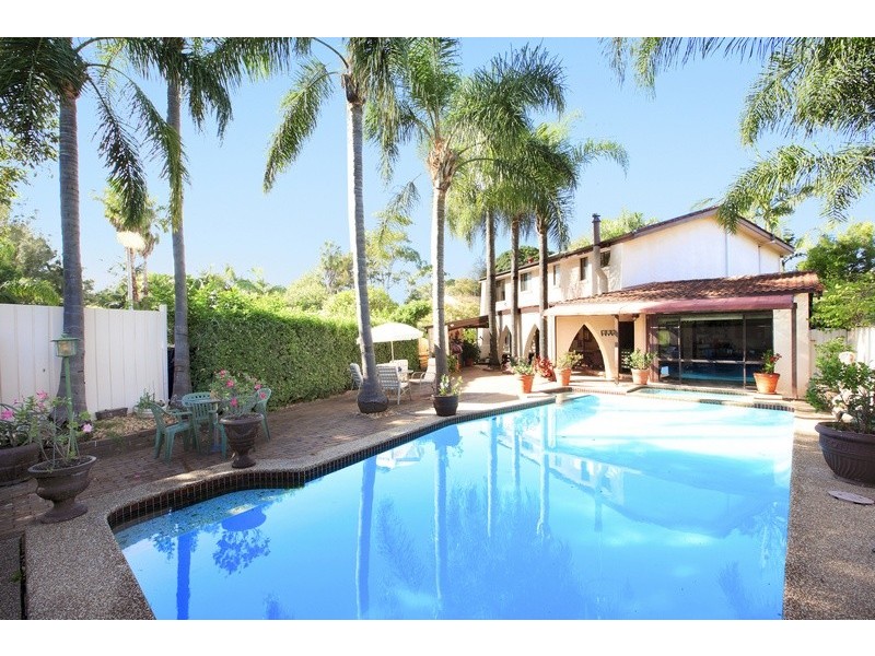 9 Manuela Place, Curl Curl NSW 2096