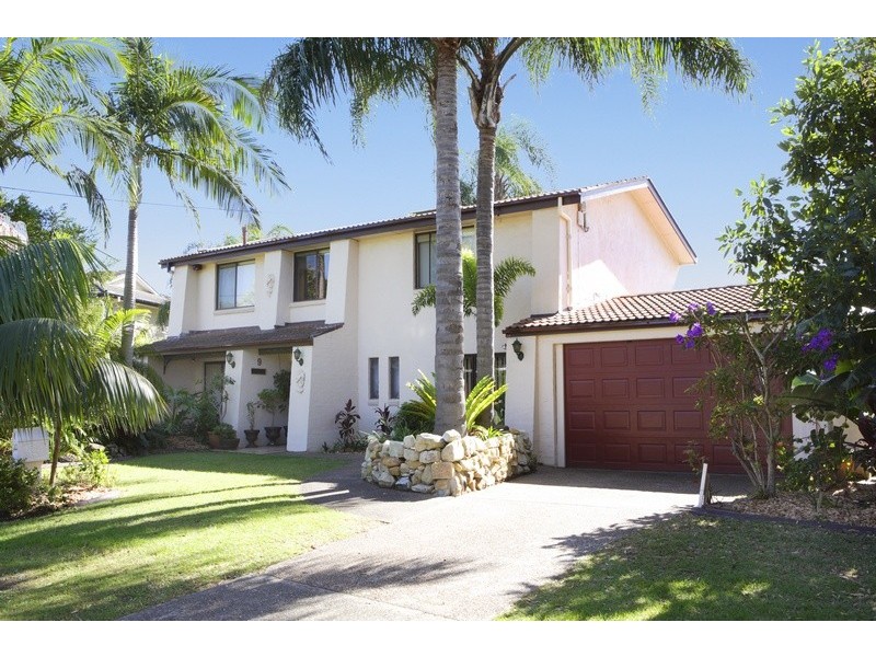 9 Manuela Place, Curl Curl NSW 2096