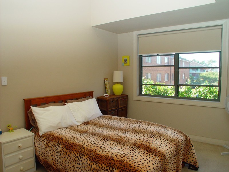 12/42A Burchmore Road, Manly Vale NSW 2093