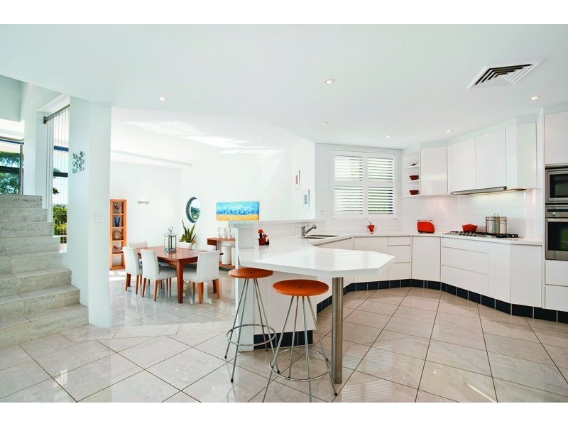 29 Undercliff Road, Freshwater NSW 2096