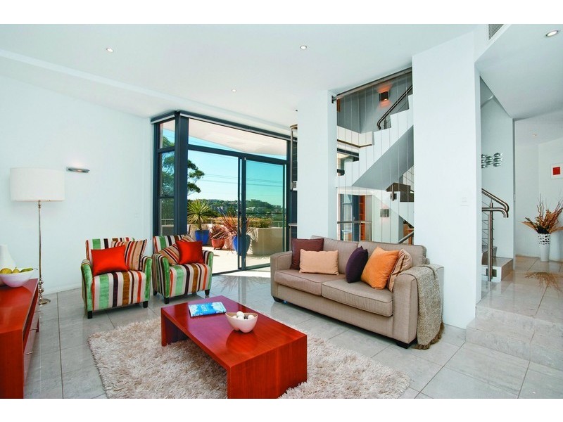 29 Undercliff Road, Freshwater NSW 2096