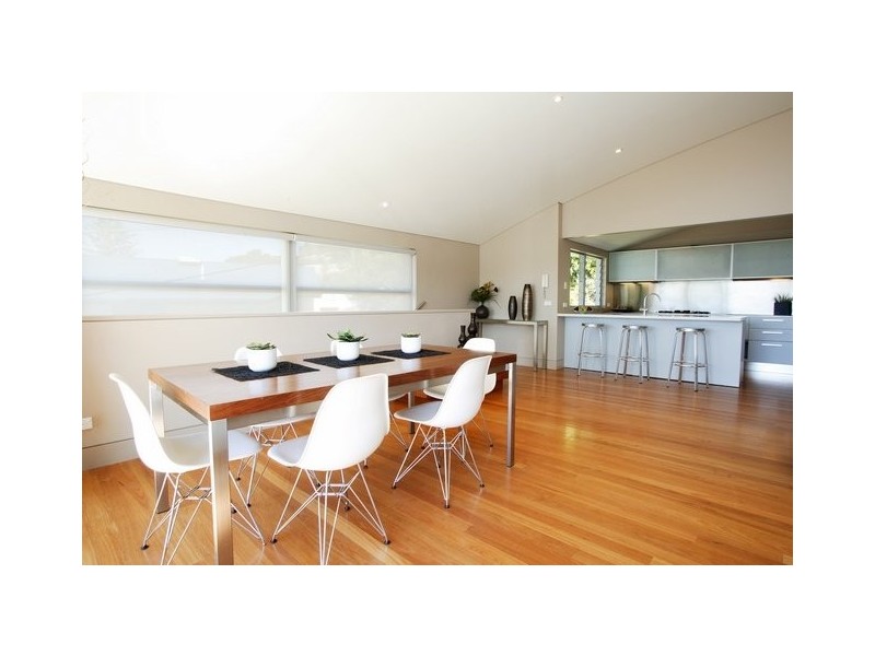 27  Undercliff Road, Freshwater NSW 2096