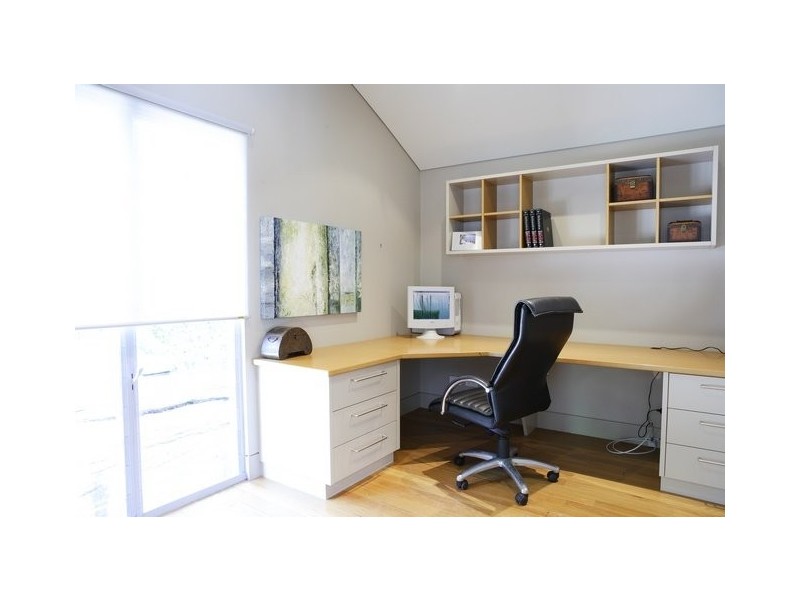 27  Undercliff Road, Freshwater NSW 2096