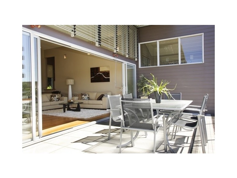 27  Undercliff Road, Freshwater NSW 2096