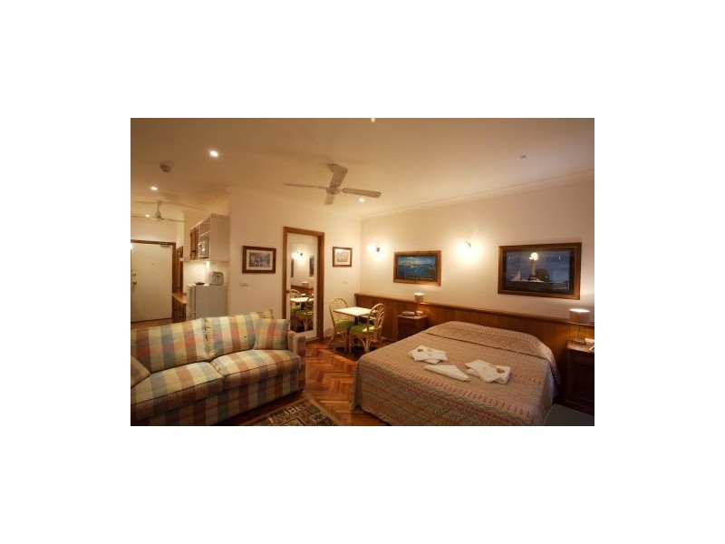 22 Victoria Pde, Manly NSW 2095