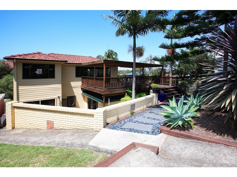 1 Palomar Parade, Freshwater NSW 2096