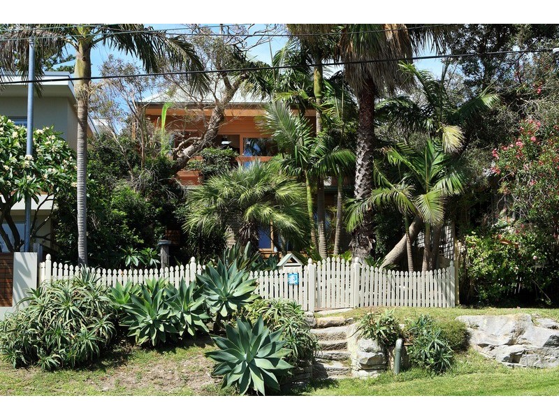 3 Undercliff Road, Freshwater NSW 2096