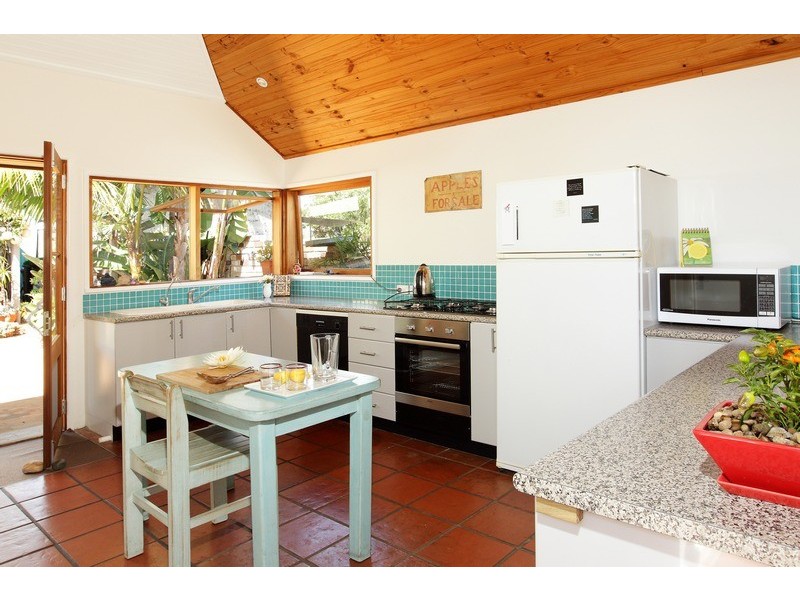 3 Undercliff Road, Freshwater NSW 2096