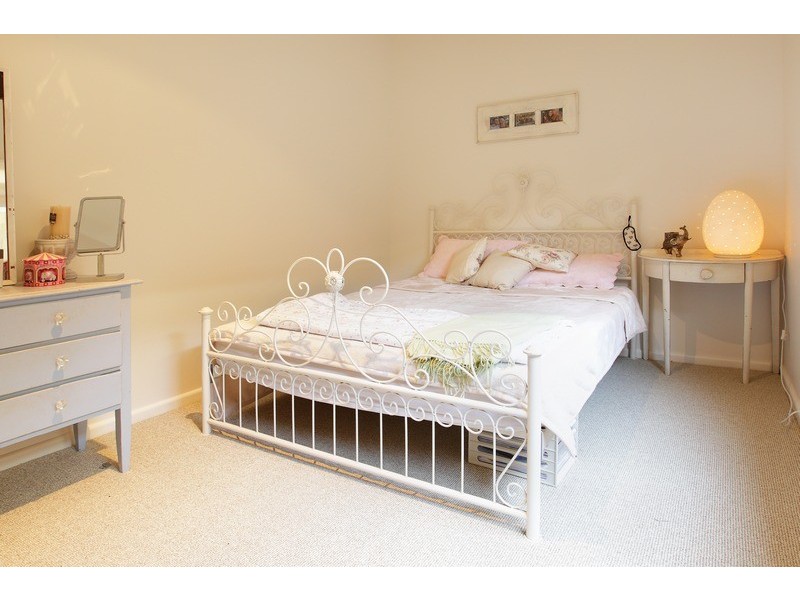 3 Undercliff Road, Freshwater NSW 2096