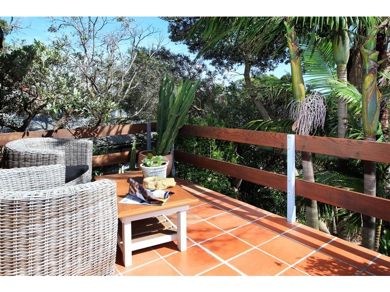 3 Undercliff Road, Freshwater NSW 2096