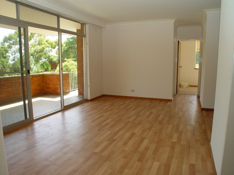 1/2 Avon Road, Dee Why NSW 2099