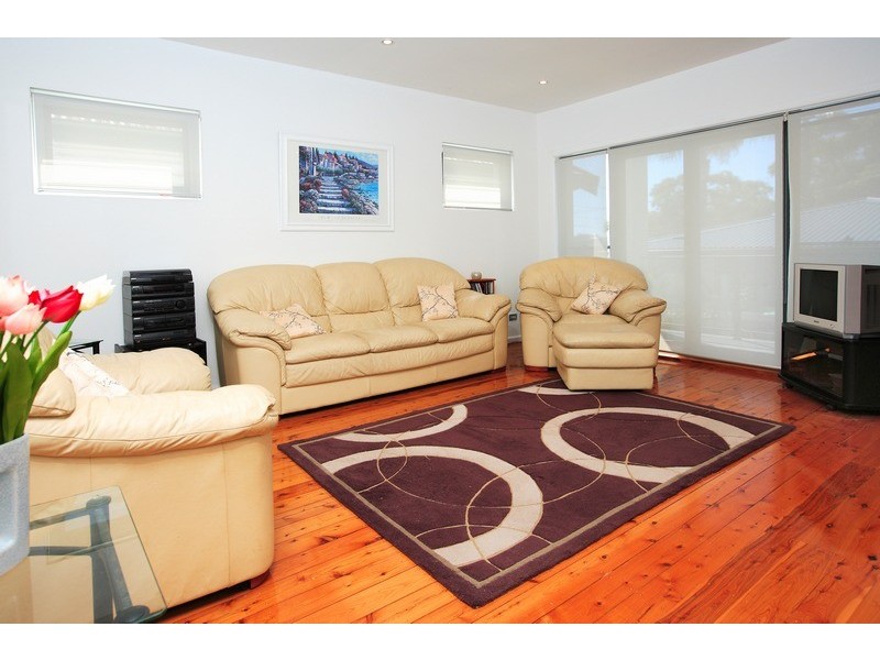 10 Oliver Street, Freshwater NSW 2096