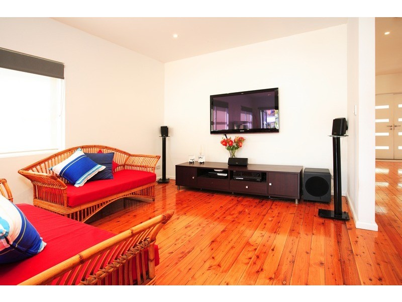 10 Oliver Street, Freshwater NSW 2096