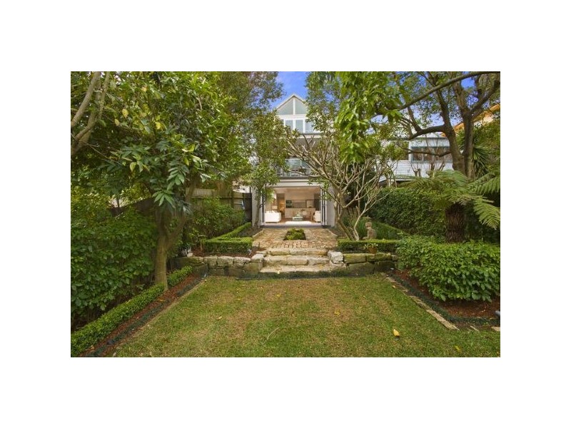 18 Osborne Road, Manly NSW 2095