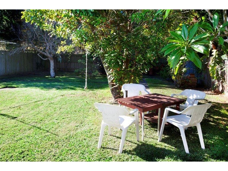 16 Kooloora Avenue, Freshwater NSW 2096