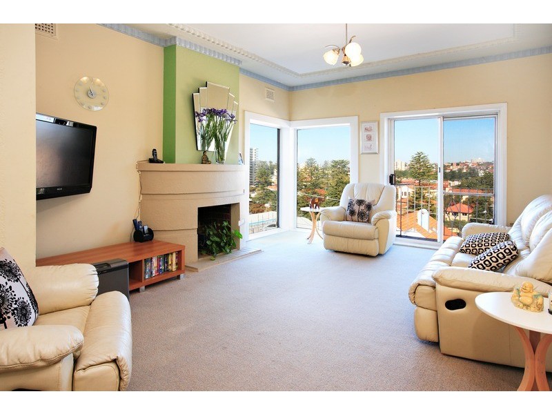 2/43  Greycliffe Street, Queenscliff NSW 2096