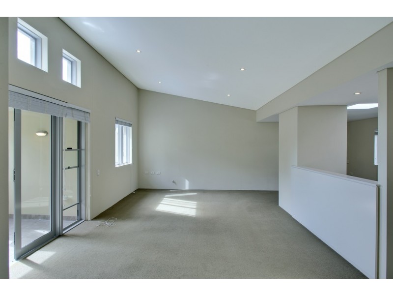 5/107-109 Forest way, Belrose NSW 2085