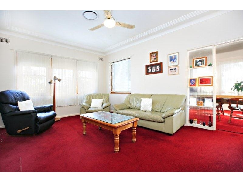 3 Park Street, Curl Curl NSW 2096