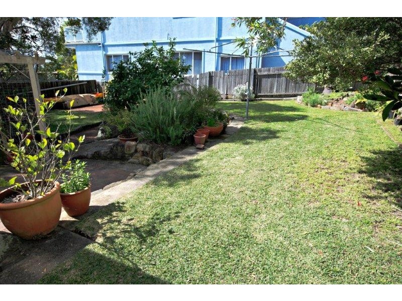 3 Park Street, Curl Curl NSW 2096