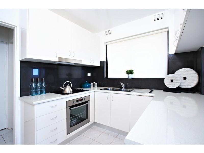 1/1A Queenscliff Road, Queenscliff NSW 2096