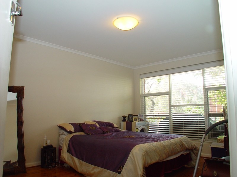 2/10 Moore Road, Freshwater NSW 2096