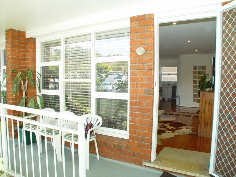 2/10 Moore Road, Freshwater NSW 2096