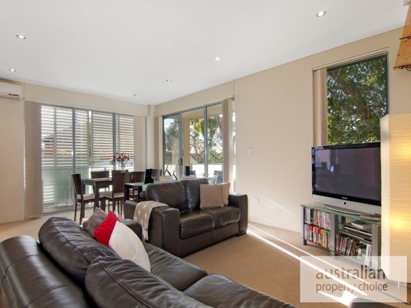 2/49 Delmar Parade, Dee Why NSW 2099