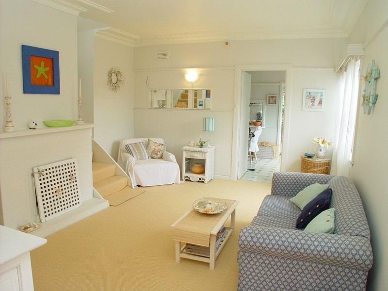 24 Delaigh Avenue, North Curl Curl NSW 2099