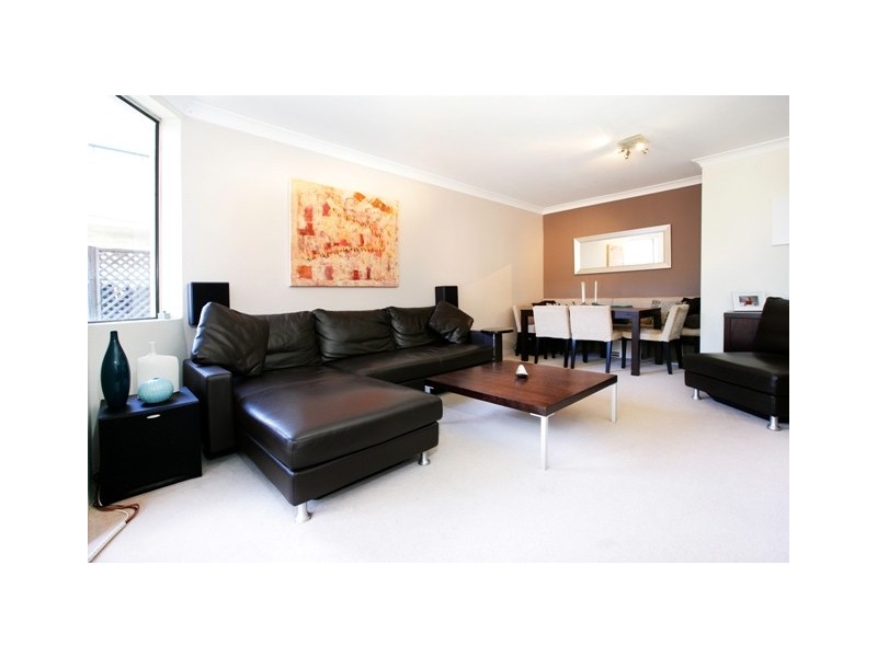 1/74-78 Crown Road, Queenscliff NSW 2096