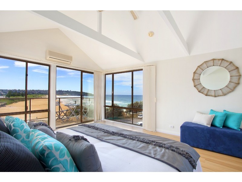 3 Beach Street, Curl Curl NSW 2096