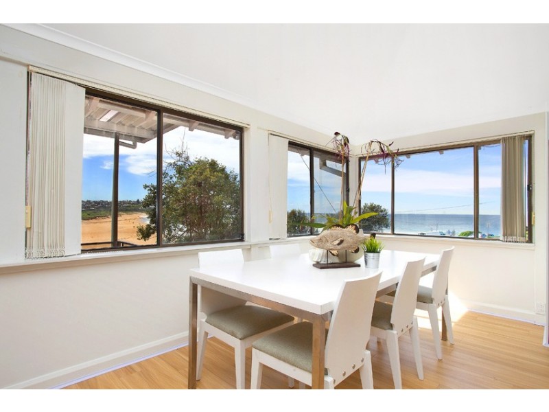 3 Beach Street, Curl Curl NSW 2096