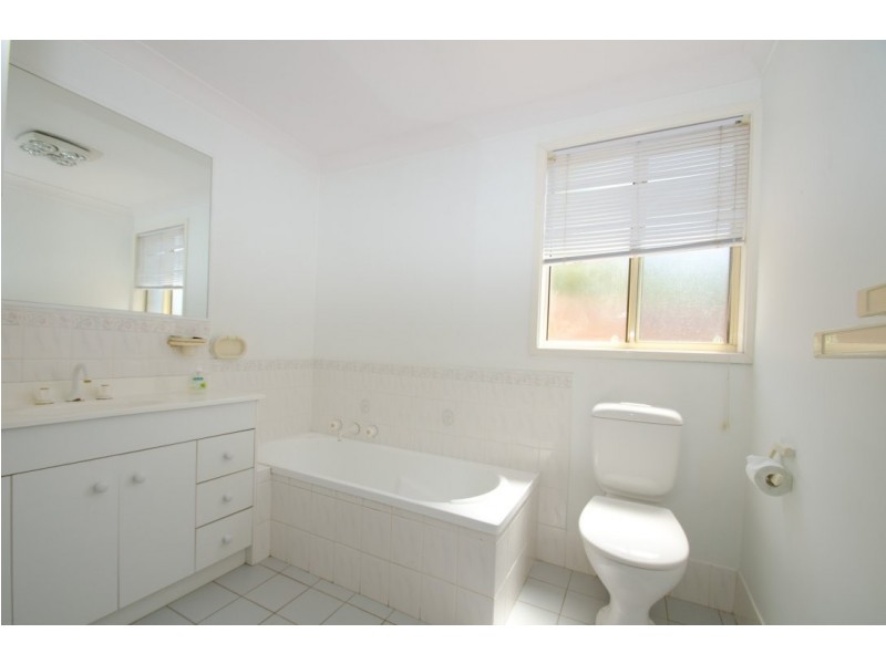 12a Normandy Road, Allambie Heights NSW 2100