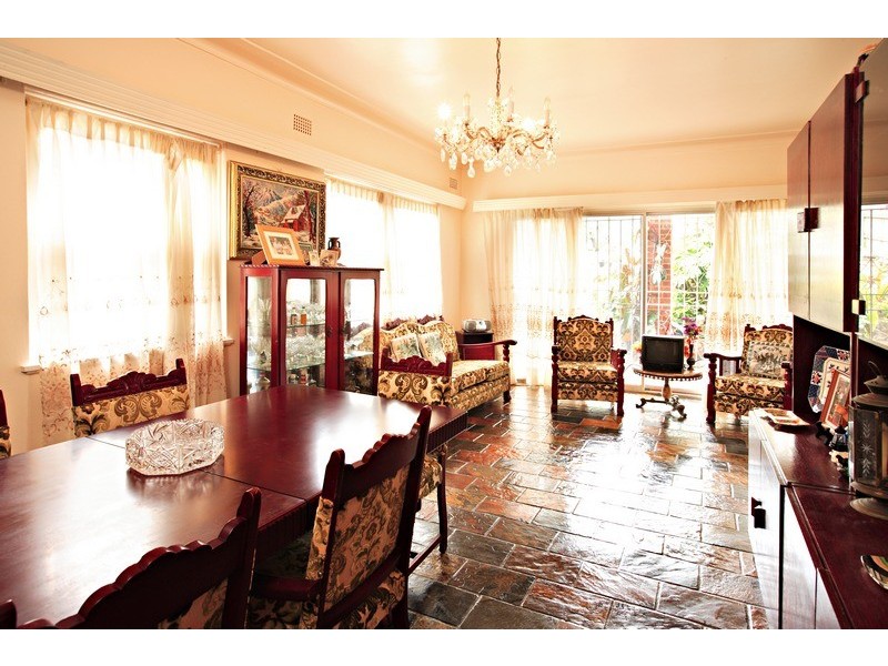 37 Carlton Street, Freshwater NSW 2096