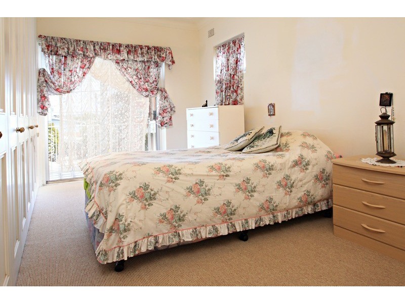 37 Carlton Street, Freshwater NSW 2096