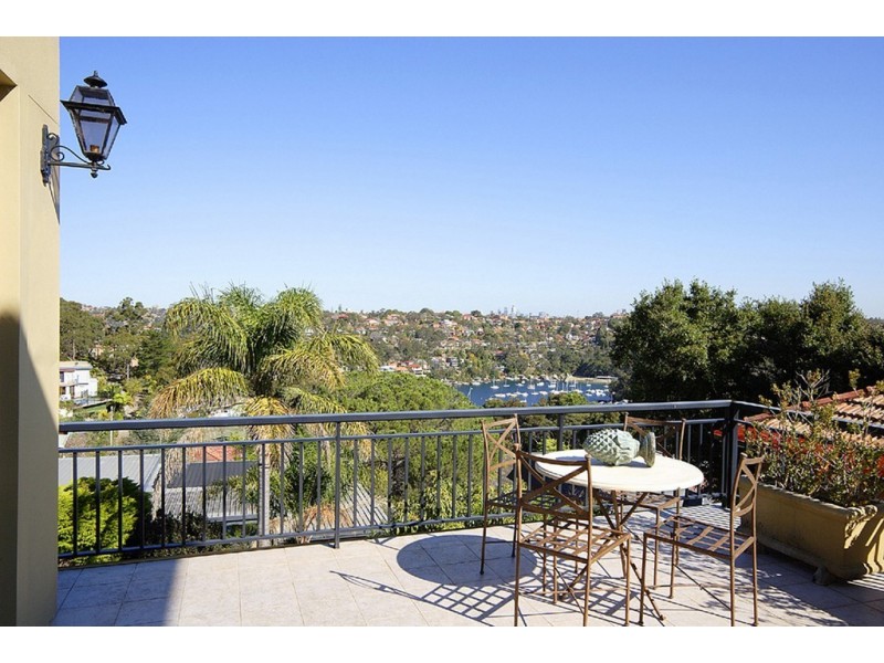 242 Edinburgh Road, Castlecrag NSW 2068