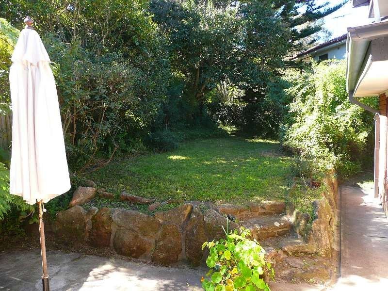 19 Morotai Crescent, Castlecrag NSW 2068