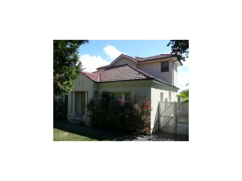 11 Edith Street, Castlecrag NSW 2068