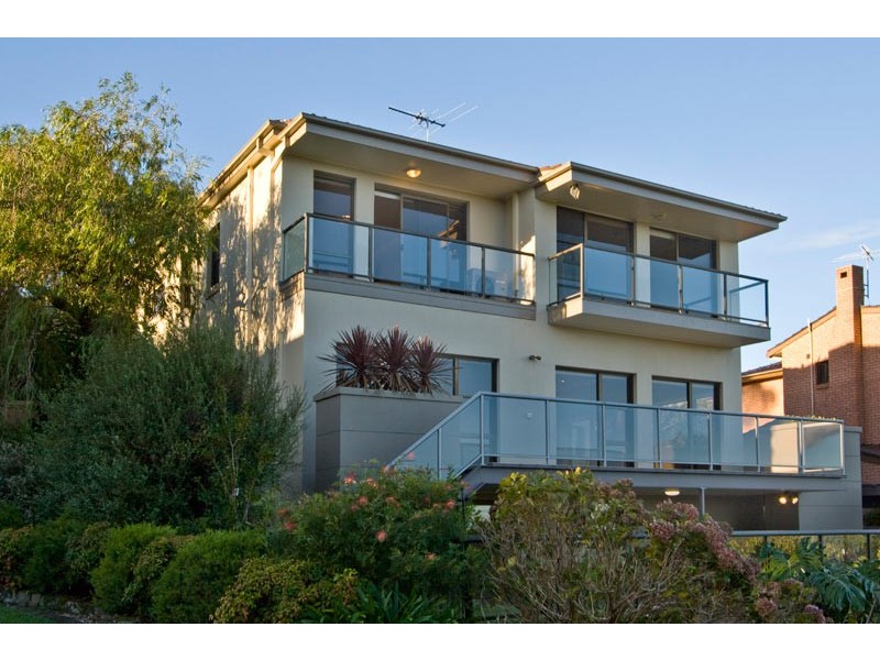 208 Edinburgh Road, Castlecrag NSW 2068