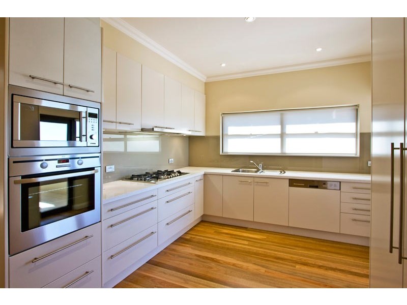 208 Edinburgh Road, Castlecrag NSW 2068